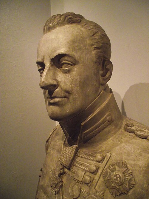 卡爾·馮·阿爾滕胸像